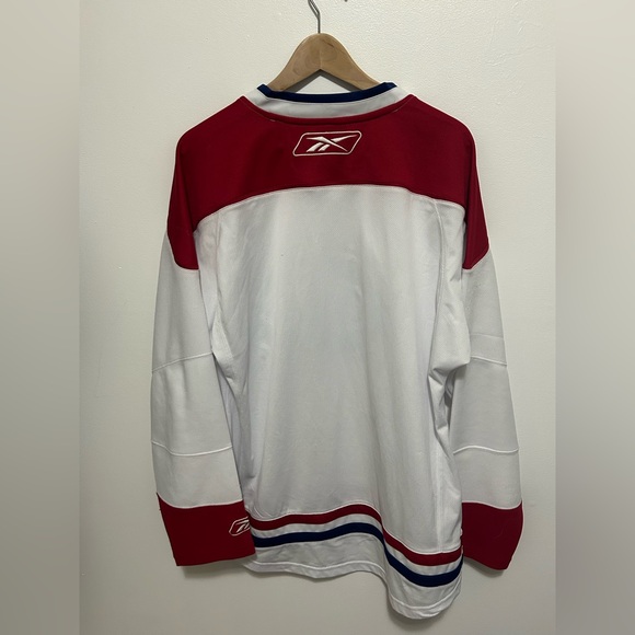 Montreal Canadiens Hockey jersey - Picture 2 of 3